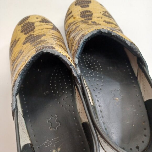 Dansko Clog Professional Shoe Snake Reptile Slip On Style Mule Womens US 6 or 36 - Picture 12 of 15